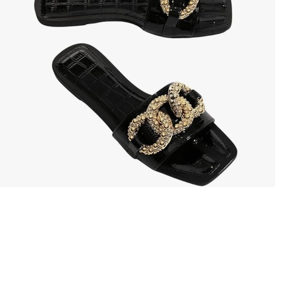 Black Crocodile Embossed Chain Decor Slide Sandals - Picture 2 of 5